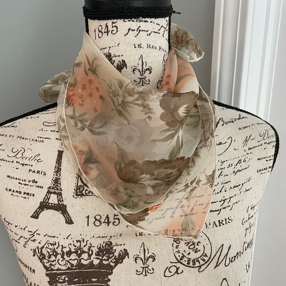 Scarf